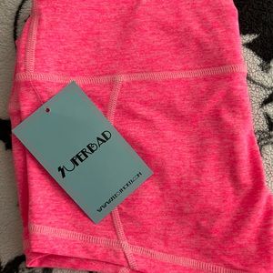 Fleo low rise contour shorts. NWT size M